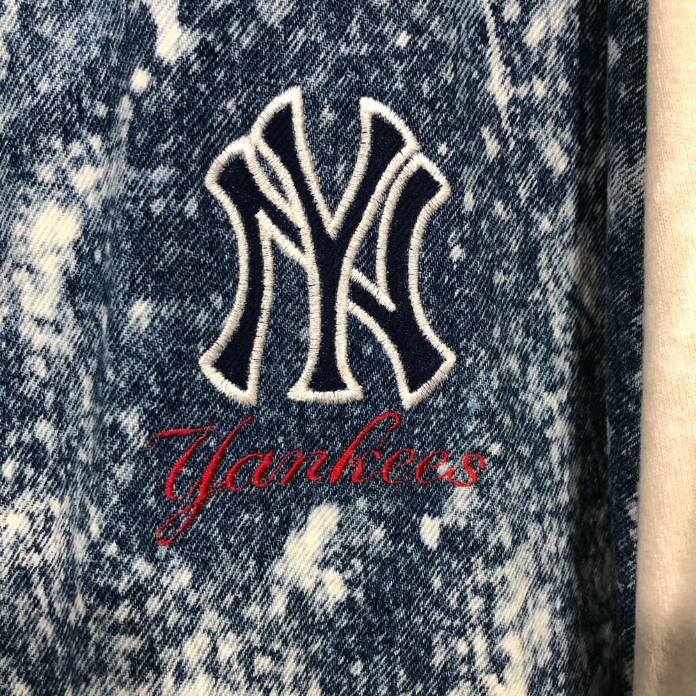 Adidas Bleached New York Yankees Denim Jacket - Picture 3 of 6